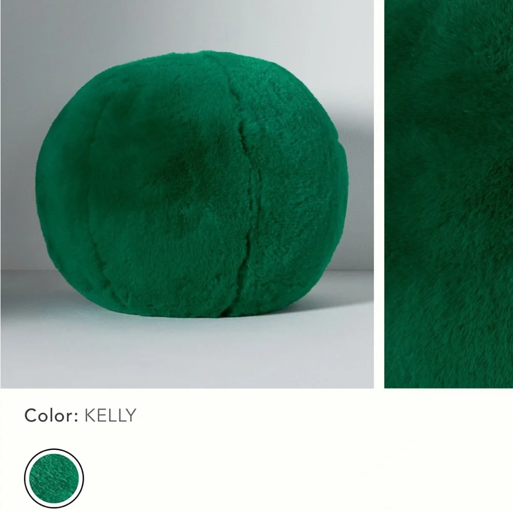Sophie Pillow faux fur green